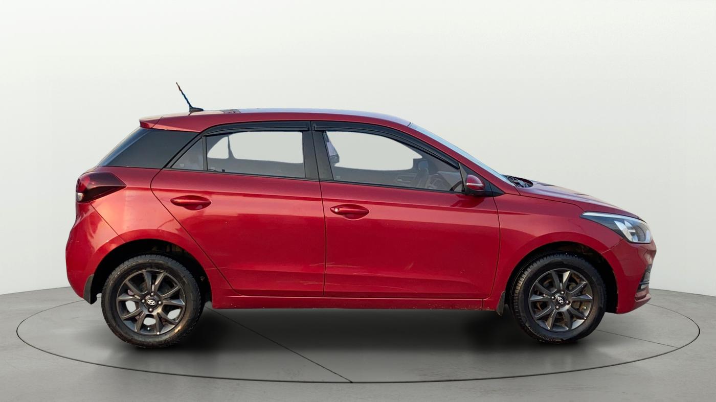 2018 Hyundai Elite i20 ASTA 1.4 CRDI, Diesel, Manual, 85,960 km, Right Side View