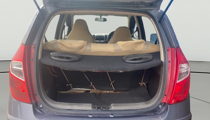 2015 Hyundai i10 MAGNA 1.1, Petrol, Manual, 82,345 km, Boot Open Zoomed View