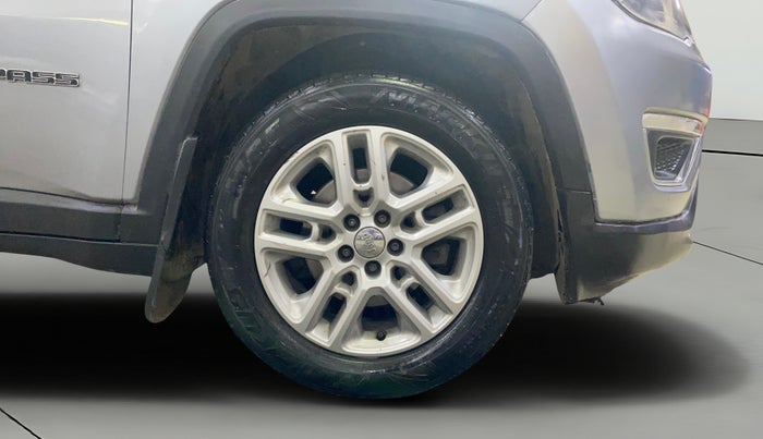 2018 Jeep Compass LIMITED 2.0 DIESEL, Diesel, Manual, 82,723 km, Right Front Wheel