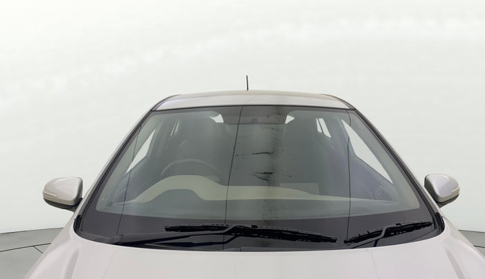 2016 Hyundai Elite i20 ASTA 1.2 (O), Petrol, Manual, 28,094 km, Front Windshield