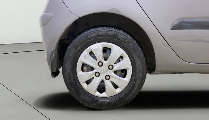 2013 Hyundai i10 MAGNA 1.2, CNG, Manual, 91,614 km, Right Rear Wheel