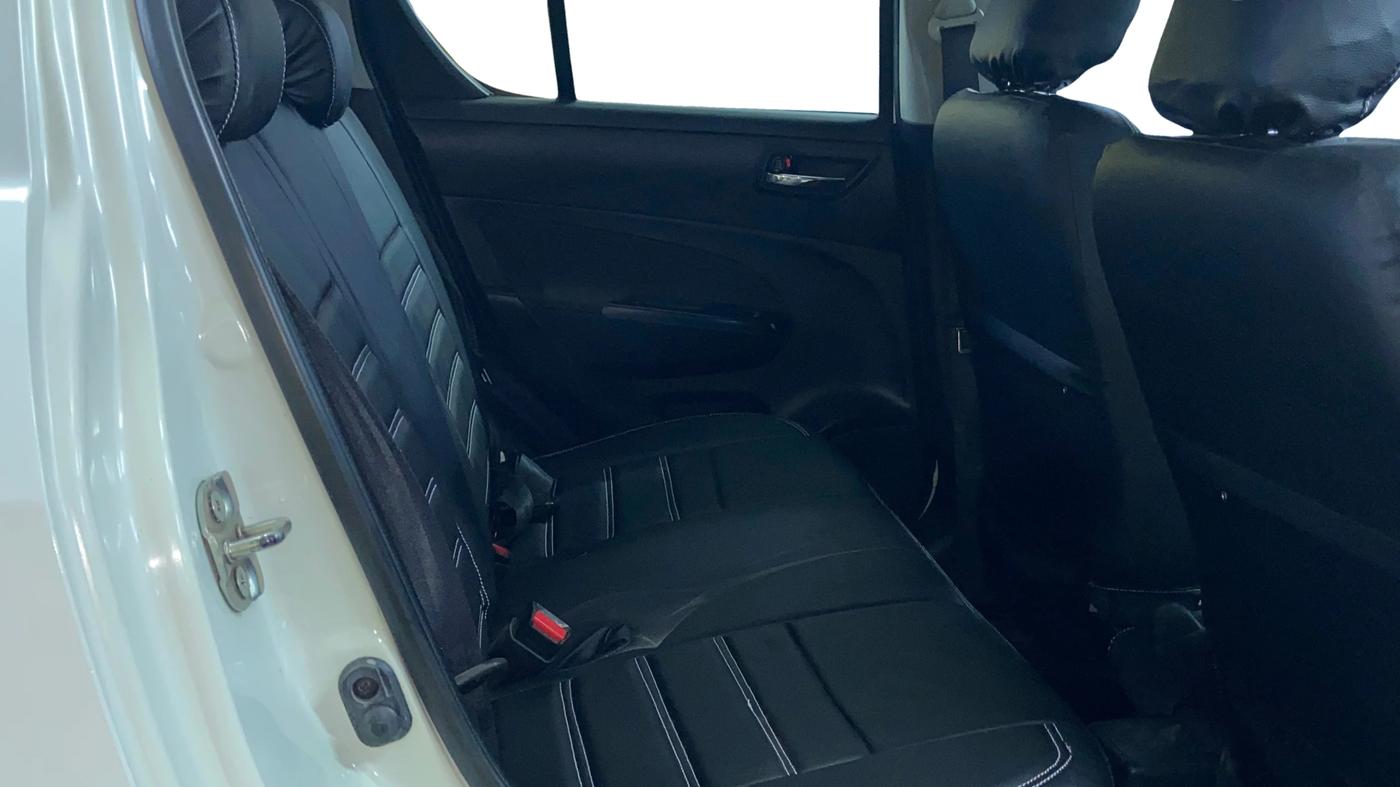 2017 Maruti Swift VXI, Petrol, Manual, 49,782 km, Right Side Rear Door Cabin