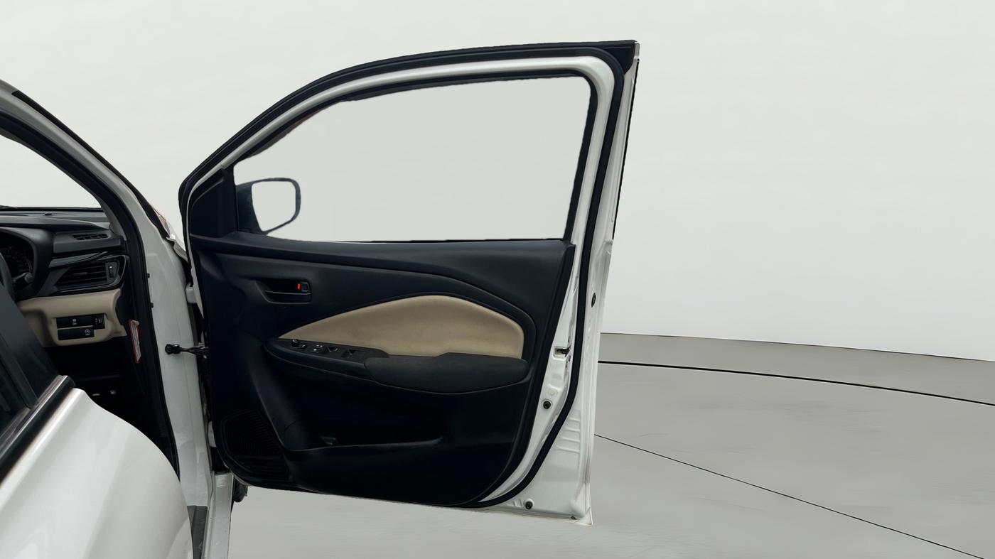 2023 Toyota Glanza S, Petrol, Manual, 23,363 km, RHS Front Door