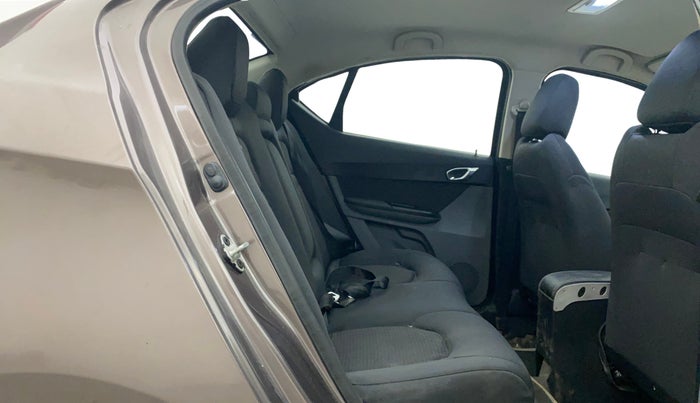 2018 Tata TIGOR XZ (O) PETROL, Petrol, Manual, 67,411 km, Right Side Rear Door Cabin