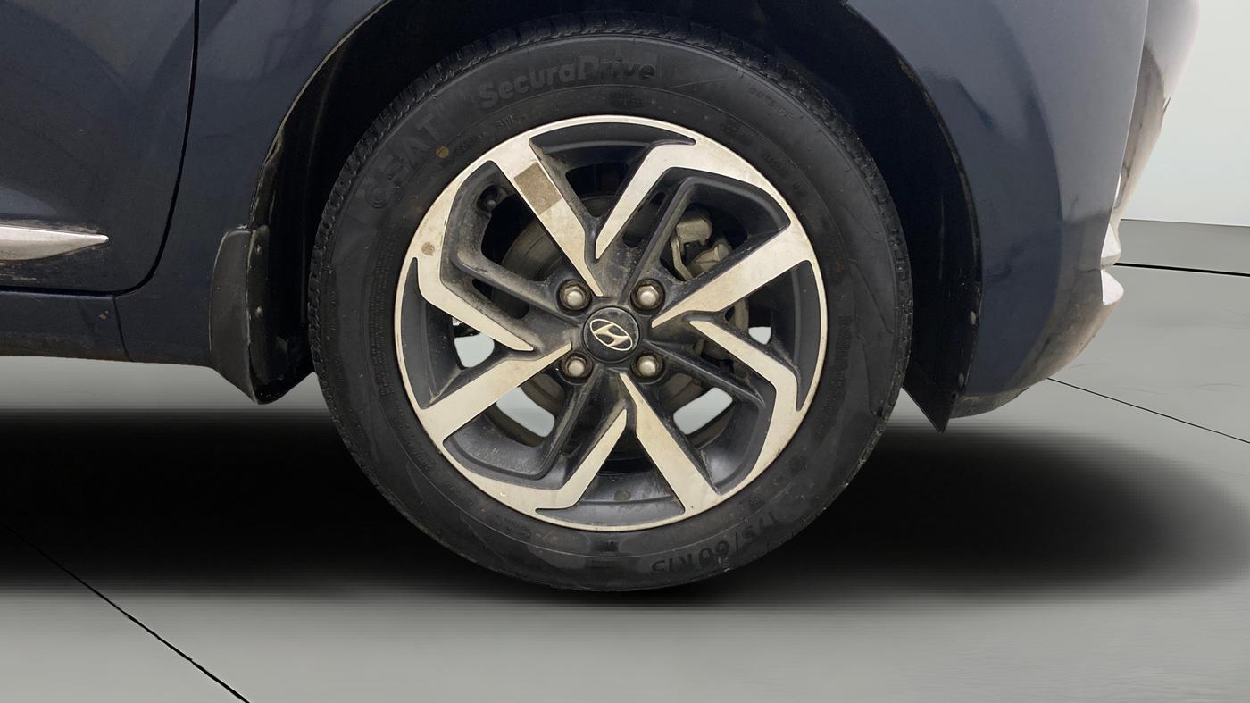 2021 Hyundai GRAND I10 NIOS ASTA AMT 1.2 KAPPA VTVT, Petrol, Automatic, 55,730 km, Right Front Wheel
