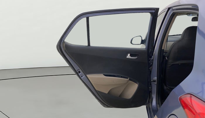 2017 Hyundai Grand i10 SPORTZ 1.2 KAPPA VTVT, CNG, Manual, 51,423 km, LHS Rear Door