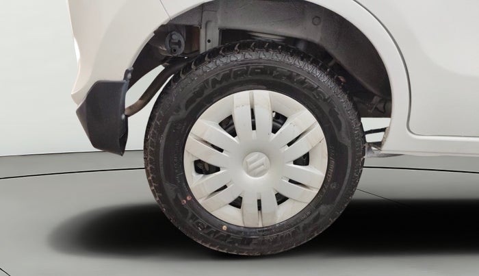 2017 Maruti Alto 800 LXI, Petrol, Manual, 2,373 km, Right Rear Wheel