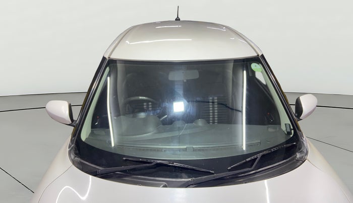 2019 Maruti Swift VXI AMT, Petrol, Automatic, 80,442 km, Front Windshield