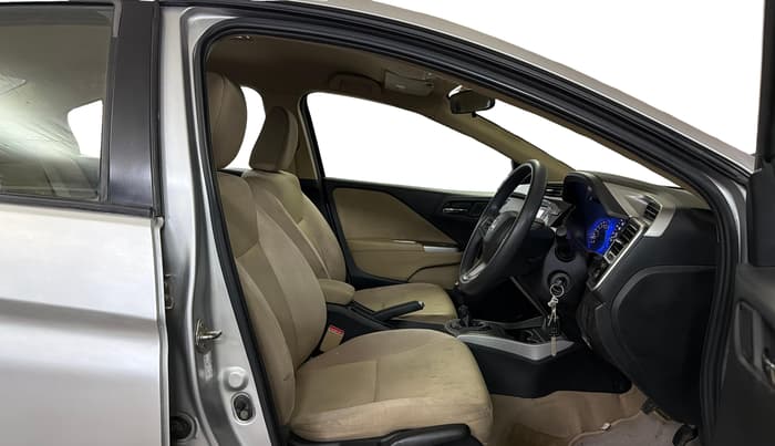 2016 Honda City 1.5L I-VTEC V MT, Petrol, Manual, 58,953 km, Right Side Front Door Cabin