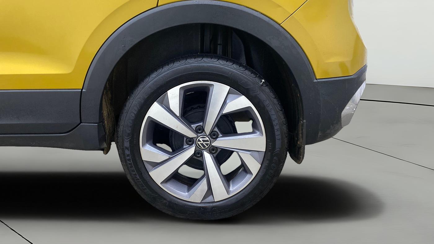 2021 Volkswagen TAIGUN TOPLINE 1.0 TSI MT, Petrol, Manual, 1,10,926 km, Left Rear Wheel