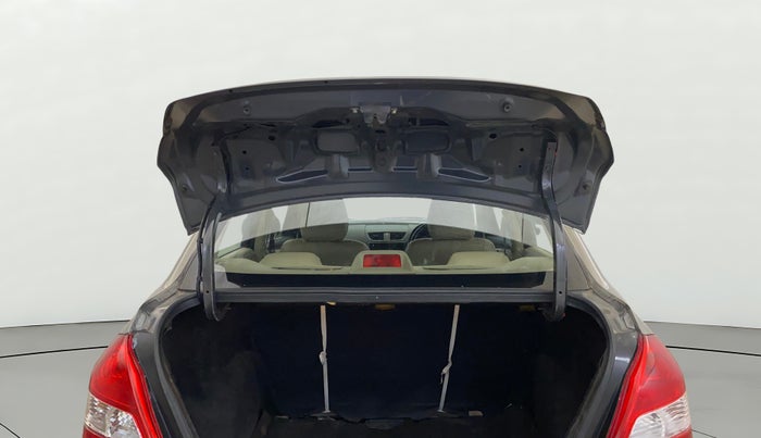 2016 Maruti Swift Dzire LXI (O), Petrol, Manual, 73,110 km, Boot Door Open