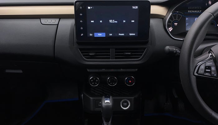 2022 Renault Kiger RXT (O) AMT DUAL TONE, Petrol, Automatic, 29,013 km, Air Conditioner