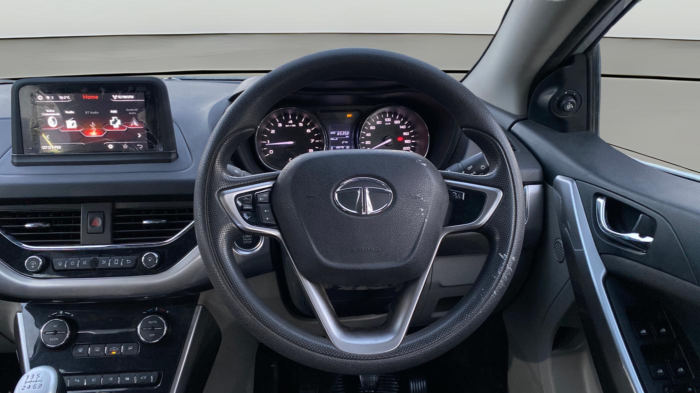 2018 Tata NEXON XZ PLUS DIESEL, Diesel, Manual, 65,367 km, Steering Wheel Close Up