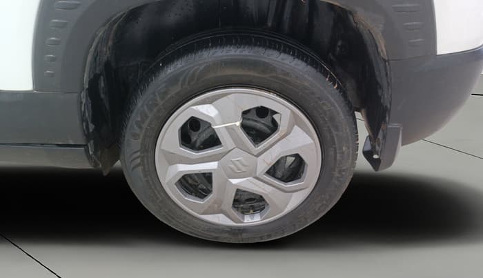 2024 Maruti BREZZA VXI AT SMART HYBRID, Petrol, Automatic, 19,851 km, Left Rear Wheel