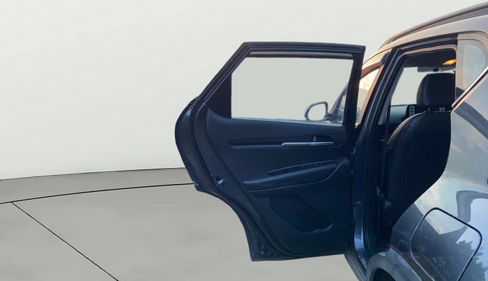 2023 KIA SONET HTK PLUS 1.0 IMT, Petrol, Manual, 22,001 km, LHS Rear Door