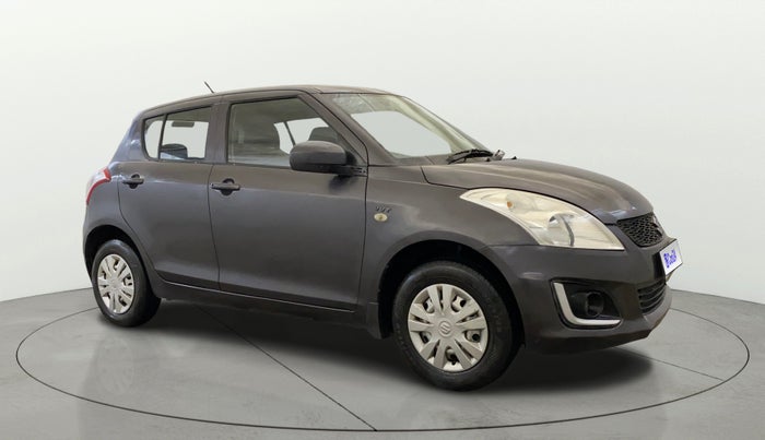 2017 Maruti Swift LXI (O), Petrol, Manual, 1,10,049 km, Right Front Diagonal