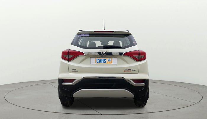 2023 Mahindra XUV300 W8 (O) 1.5 DIESEL AMT, Diesel, Automatic, 25,849 km, Back/Rear