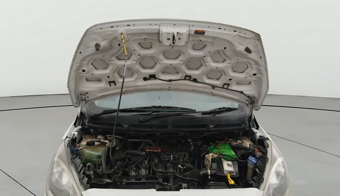 2016 Ford New Figo TITANIUM 1.2 PETROL MT, CNG, Manual, 84,195 km, Open Bonet