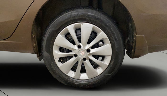 2015 Maruti Ciaz VXI, Petrol, Manual, 83,773 km, Left Rear Wheel