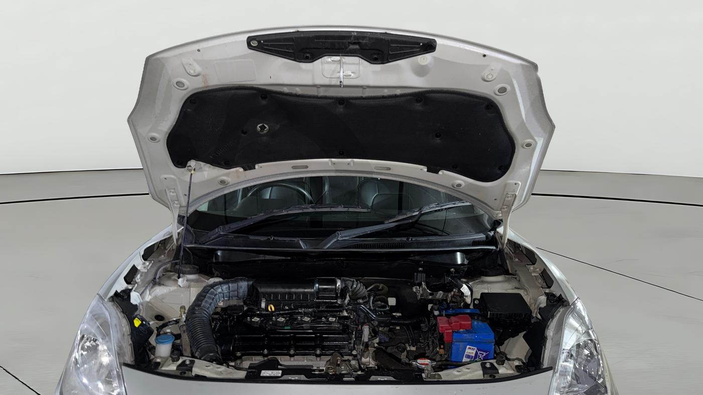 2020 Maruti Swift VXI, Petrol, Manual, 30,411 km, Open Bonet
