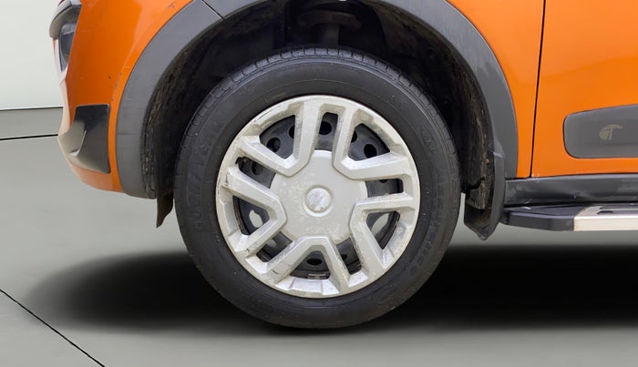 2018 Tata NEXON XZ PETROL, Petrol, Manual, 26,040 km, Left Front Wheel