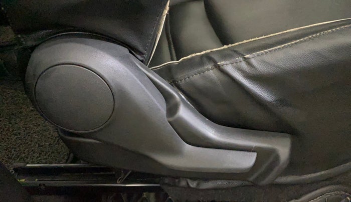 2022 Maruti IGNIS SIGMA 1.2, Petrol, Manual, 16,037 km, Driver Side Adjustment Panel