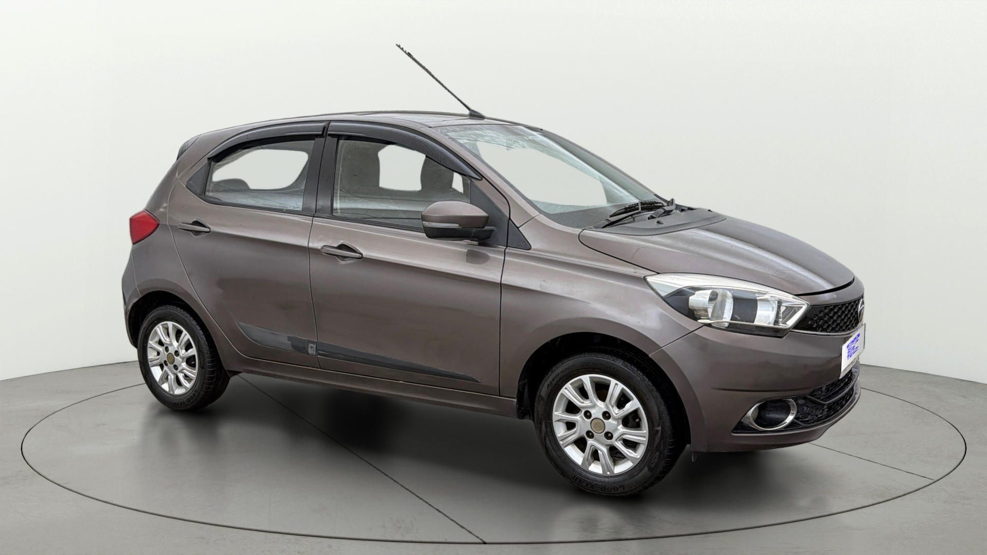 2017 Tata Tiago 2021-2026 XZ PETROL 2017 Tata Tiago 2021-2026 XZ PETROL