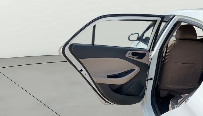 2017 Hyundai Elite i20 ASTA 1.2 (O), CNG, Manual, 1,45,979 km, LHS Rear Door