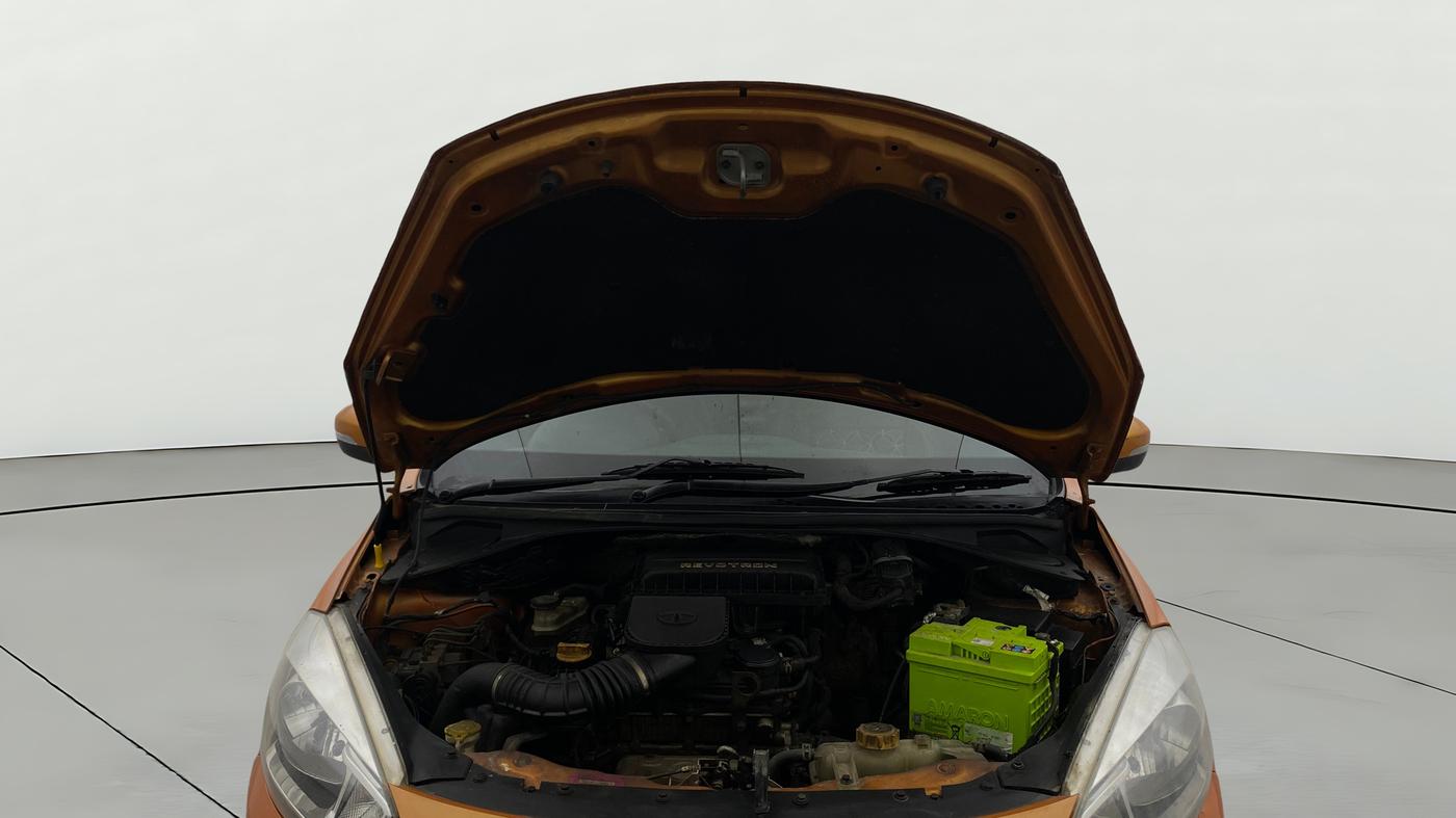 2017 Tata Tiago XZ PETROL, Petrol, Manual, 68,746 km, Open Bonet