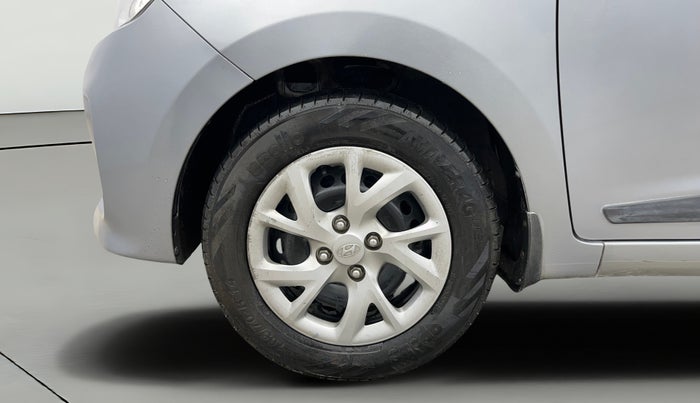 2019 Hyundai Grand i10 MAGNA 1.2 KAPPA VTVT, CNG, Manual, 51,029 km, Left Front Wheel