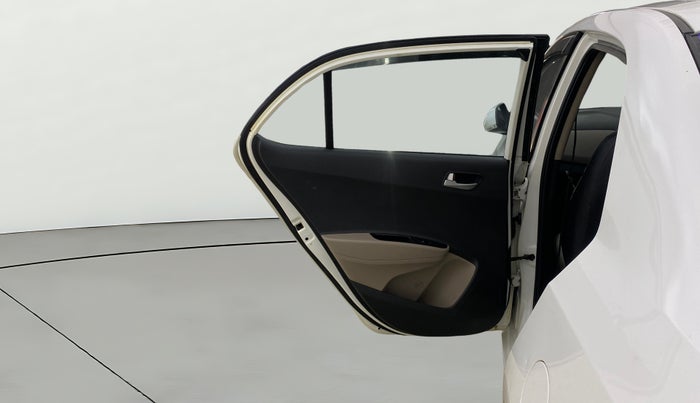 2014 Hyundai Xcent SX 1.2 (O), Petrol, Manual, 17,280 km, LHS Rear Door