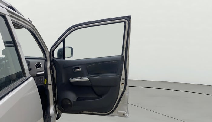 2012 Maruti Wagon R 1.0 VXI, Petrol, Manual, 99,902 km, RHS Front Door