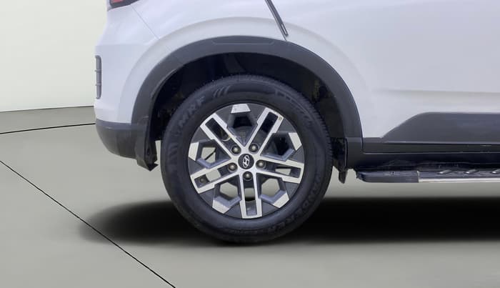 2022 Hyundai VENUE SX 1.0 (O) TURBO IMT, Petrol, Manual, 41,571 km, Right Rear Wheel