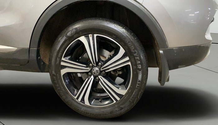 2022 MG ASTOR SHARP 1.5 CVT, Petrol, Automatic, 29,363 km, Left Rear Wheel