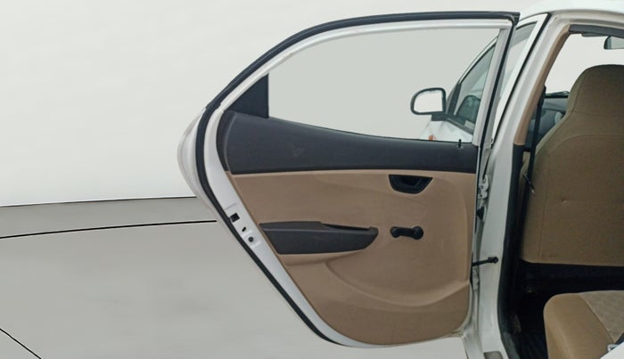 2017 Hyundai Eon MAGNA +, Petrol, Manual, 73,434 km, LHS Rear Door