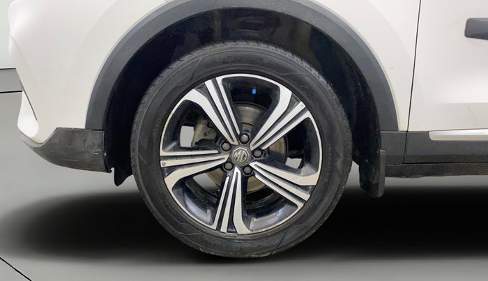 2022 MG ASTOR SHARP 1.5 MT, Petrol, Manual, 67,916 km, Left Front Wheel