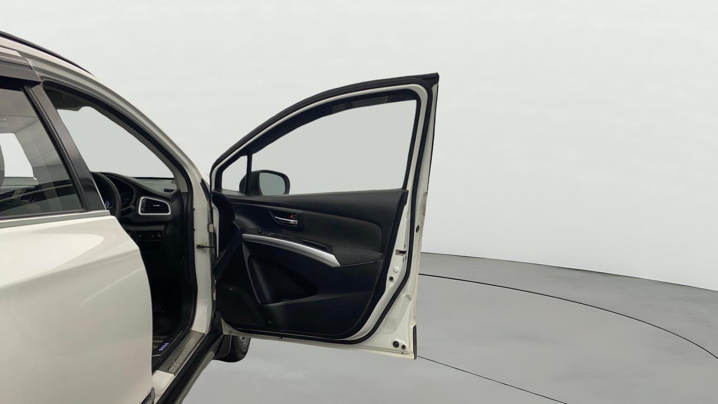 2021 Maruti S Cross ZETA 1.5, Petrol, Manual, 53,893 km, RHS Front Door