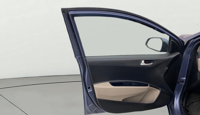 2015 Hyundai Xcent SX AT 1.2 (O), Petrol, Automatic, 79,338 km, LHS Front Door