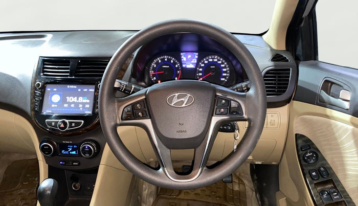 2017 Hyundai Verna 1.6 VTVT SX AT, Petrol, Automatic, 56,886 km, Steering Wheel Close Up