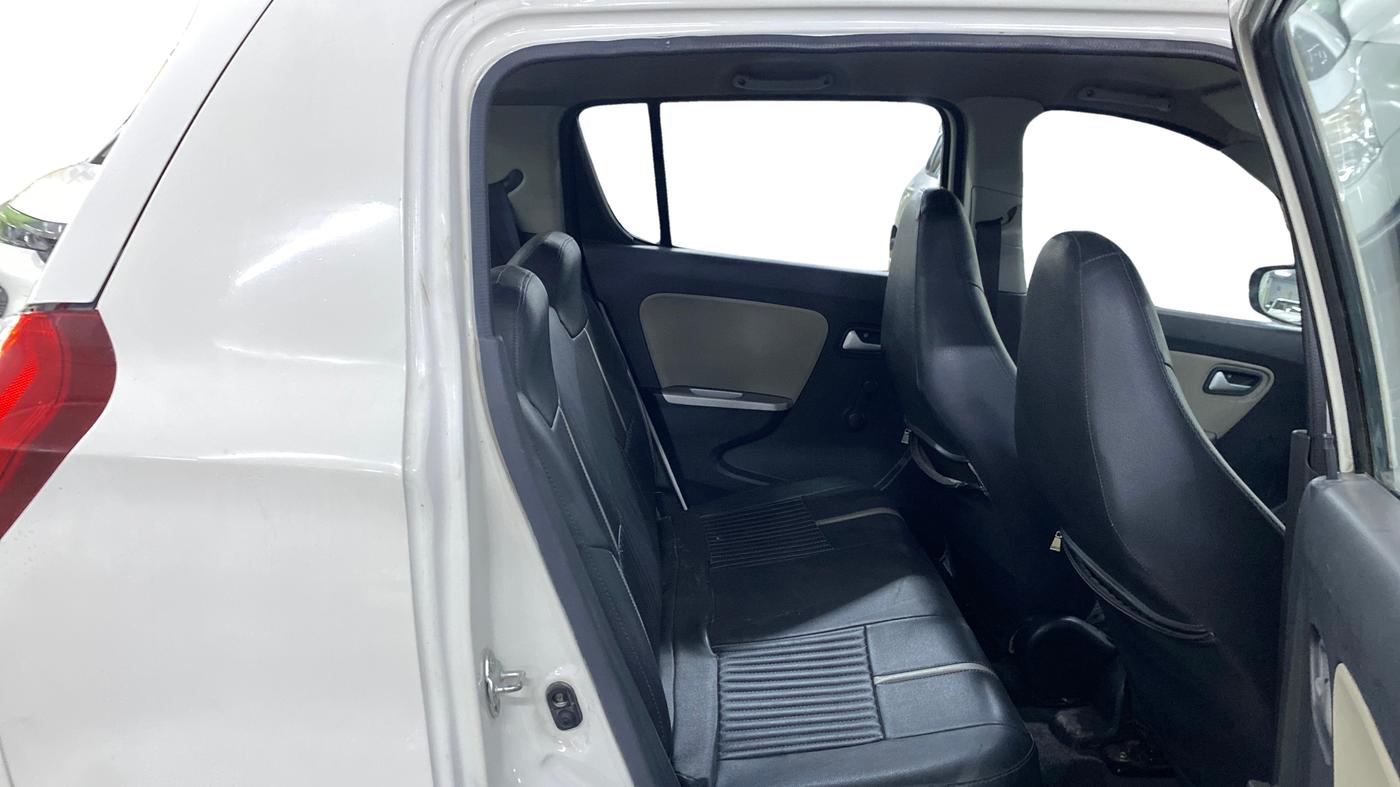 2016 Maruti Alto K10 VXI, Petrol, Manual, 50,625 km, Right Side Rear Door Cabin