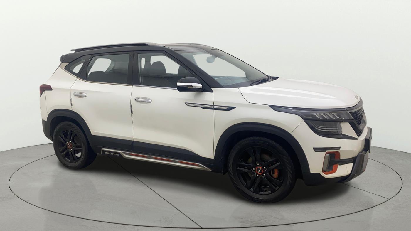 2021 KIA SELTOS HTX ANNIVERSARY EDITION 1.5 PETROL, Petrol, Manual, 1,06,646 km, Right Front Diagonal