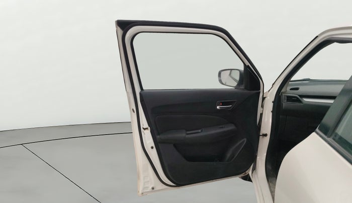 2021 Maruti Swift VXI, Petrol, Manual, 56,290 km, LHS Front Door