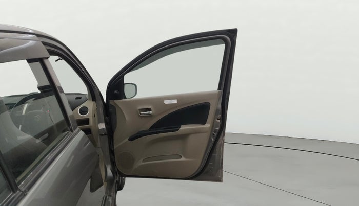 2016 Maruti Celerio VXI AMT, Petrol, Automatic, 67,879 km, RHS Front Door