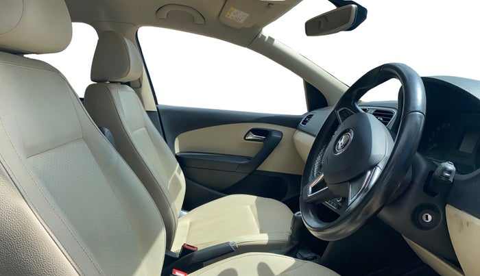 2017 Skoda Rapid STYLE 1.5 TDI AT, Diesel, Automatic, 83,221 km, Right Side Front Door Cabin