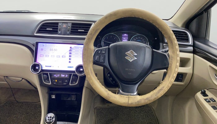 2017 Maruti Ciaz ZETA DIESEL 1.3, Diesel, Manual, 1,41,965 km, Steering Wheel Close Up