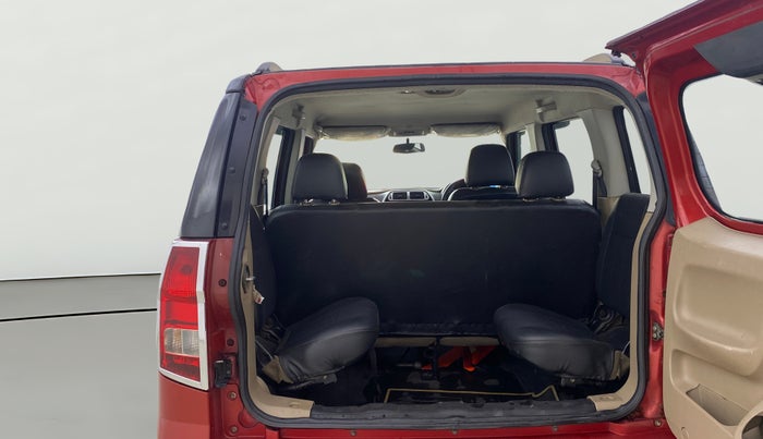2015 Mahindra TUV300 T8, Diesel, Manual, 70,354 km, Boot Open Zoomed View