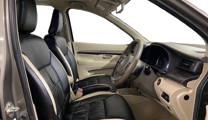 2022 Maruti Ertiga ZXI+ AT SHVS, Petrol, Automatic, 15,004 km, Right Side Front Door Cabin