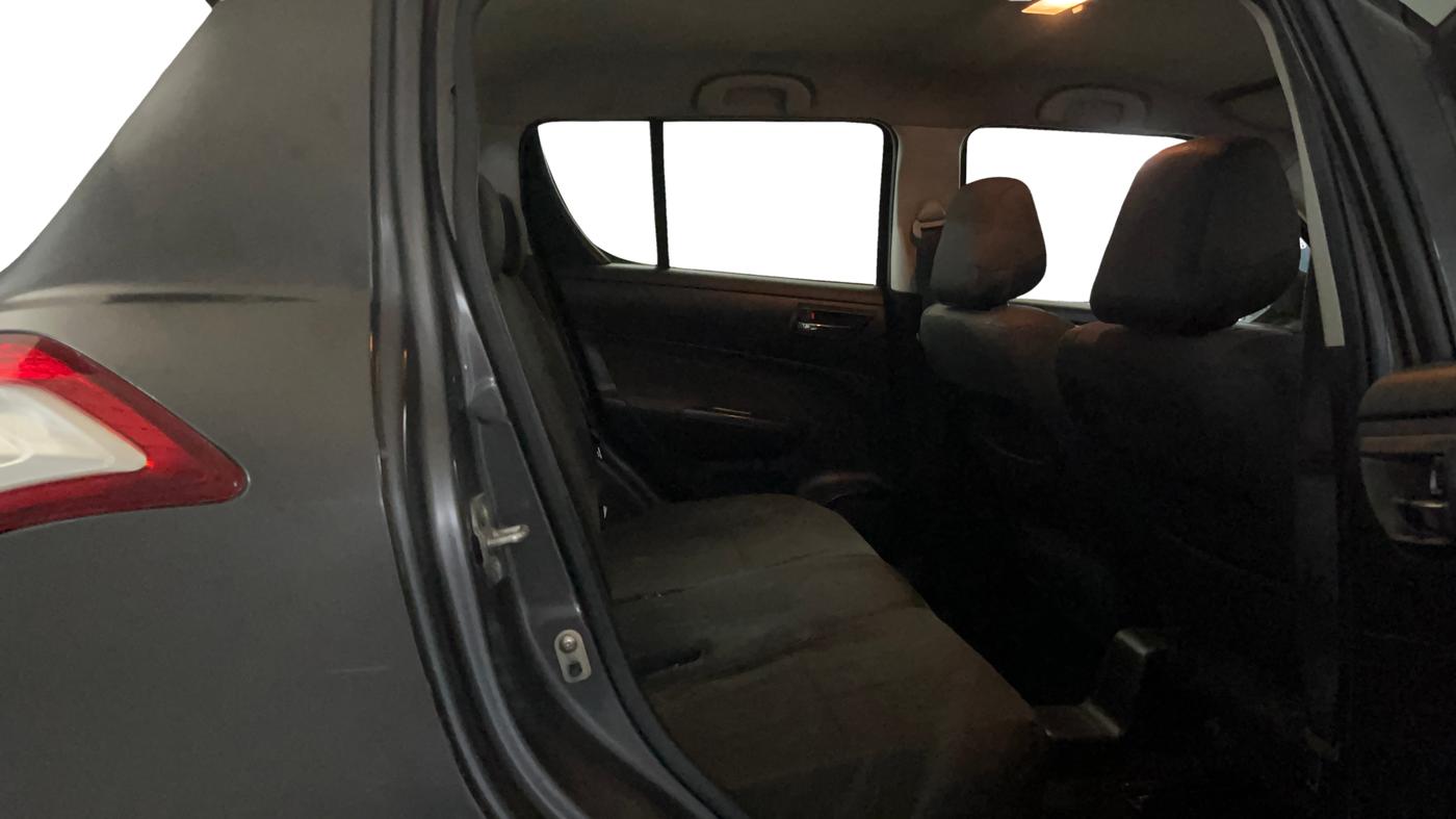 2014 Maruti Swift VXI, Petrol, Manual, 1,11,377 km, Right Side Rear Door Cabin