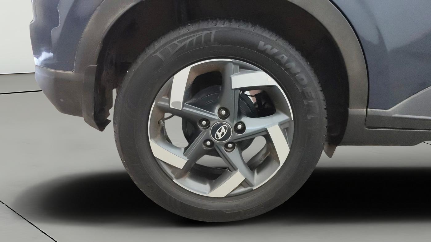 2019 Hyundai VENUE SX PLUS 1.0 TURBO DCT, Petrol, Automatic, 1,15,923 km, Right Rear Wheel