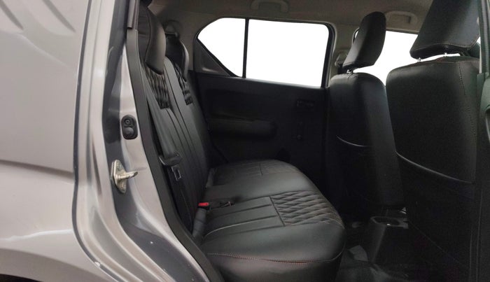 2022 Maruti IGNIS SIGMA 1.2, Petrol, Manual, 12,947 km, Right Side Rear Door Cabin